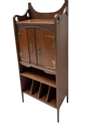 Arts & Crafts Art Nouveau Cabinet by H.P. Mutters & Zoon Den Haag, 1900s